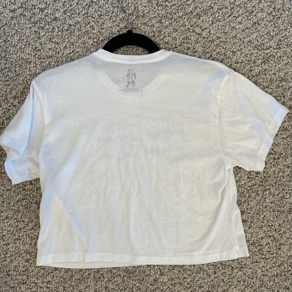 The Little Milk Bar Graphic Crop Tee - Picture 2 of 3